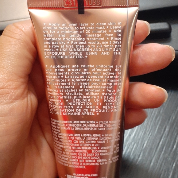 Glamglow Brightmud - Picture 2 of 3